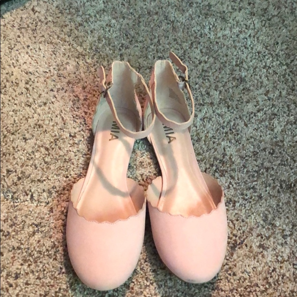 MIA Ballet Flats